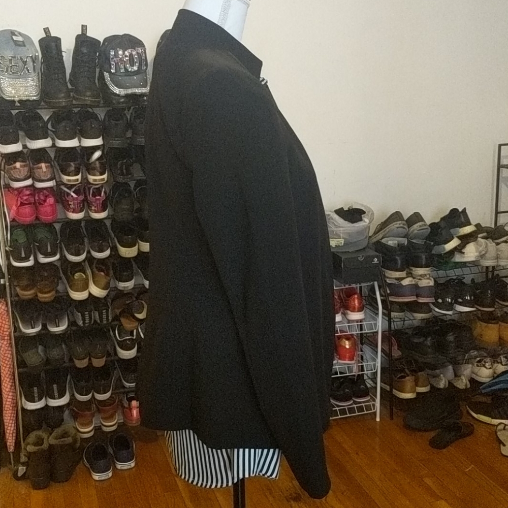 Jacket - Picture 2 of 5